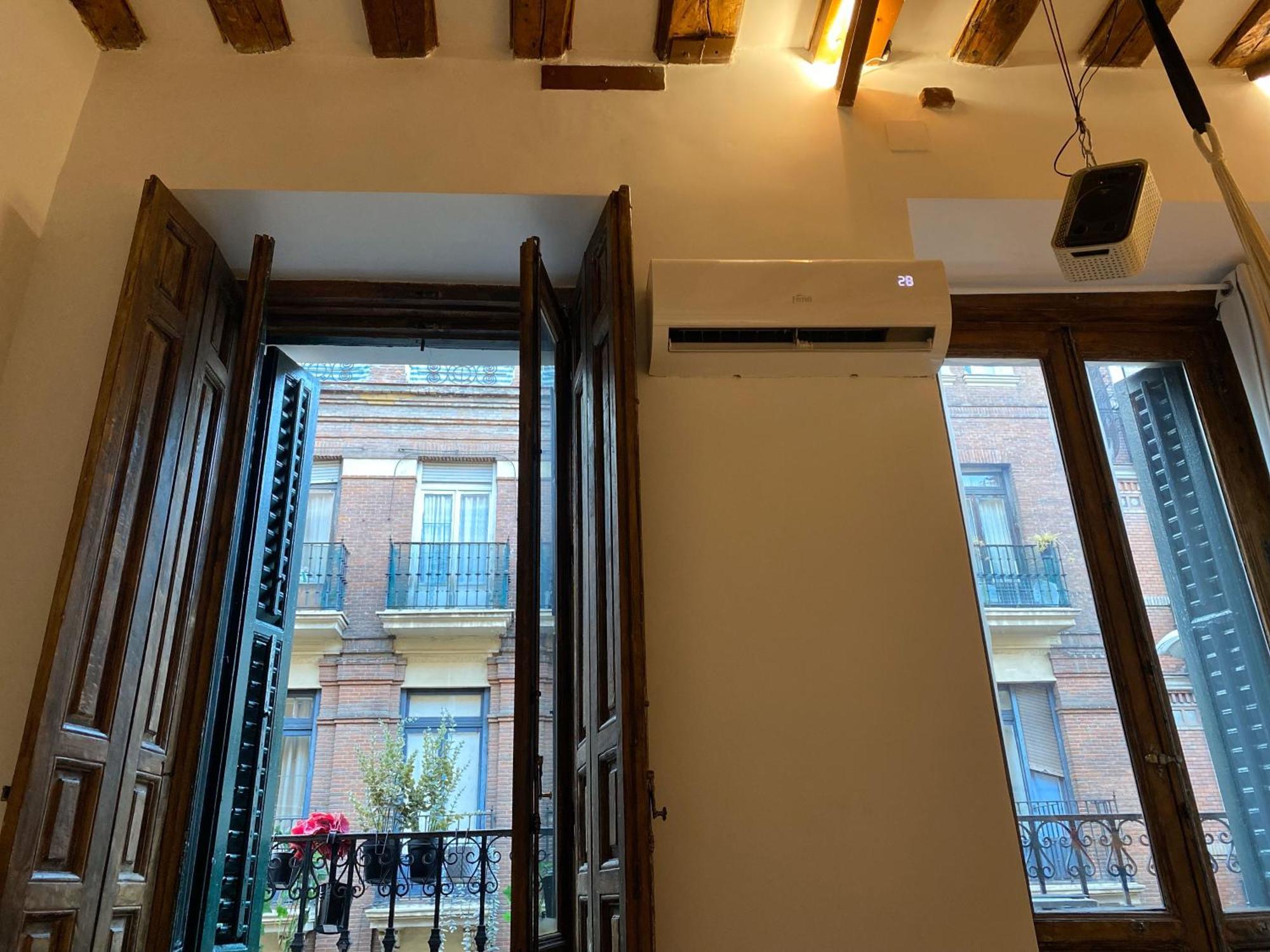 Hortaleza 4, Preciso Estudio En Chueca Junto A La Gran Via De 마드리드 외부 사진